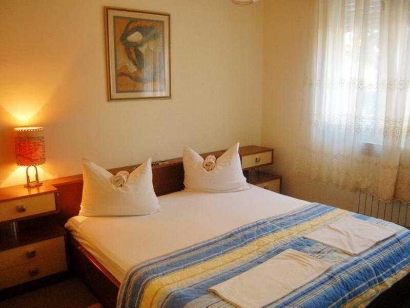 Apartments Cala Biograd na Moru Kültér fotó